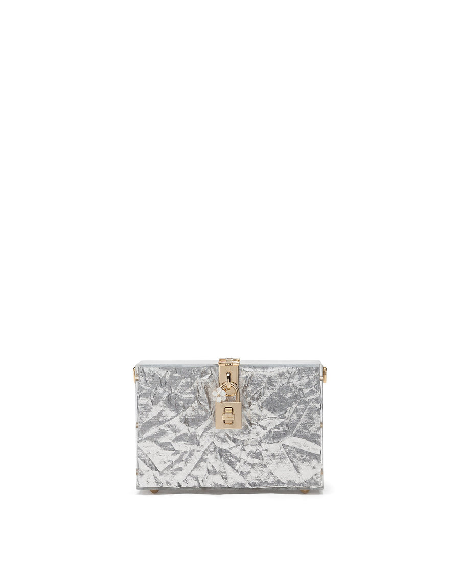 Clutch in plexiglas with shoulder strap