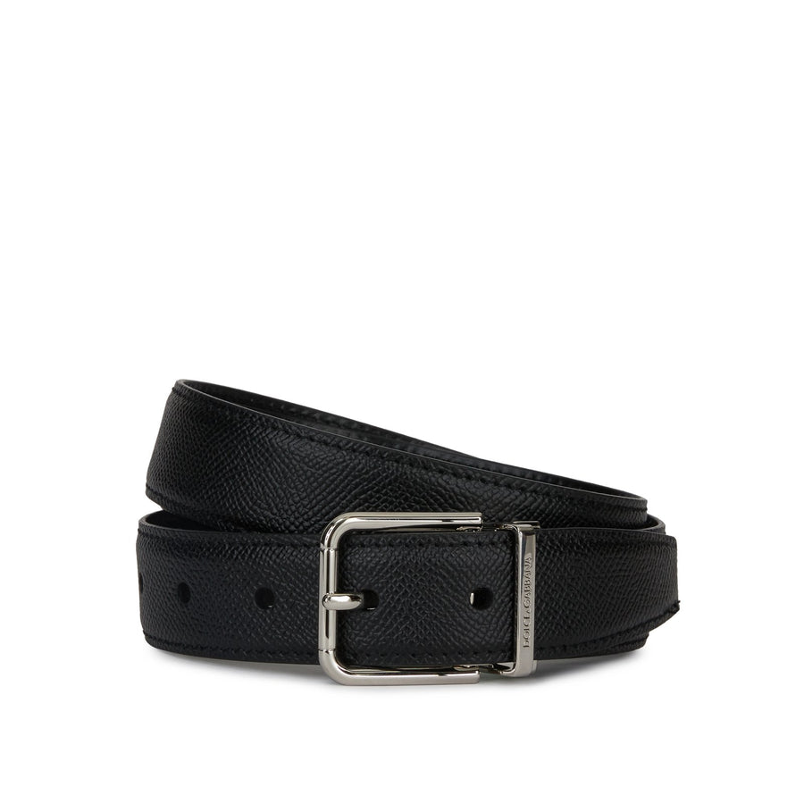 Solid-coloured hammered leather belt