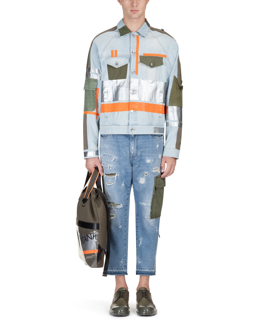 Crop cargo jeans with camouflage details