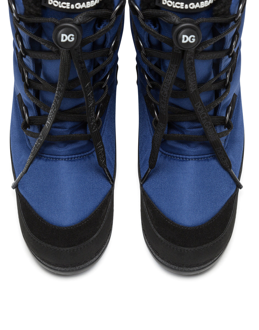 Nylon snowboot with DG laces